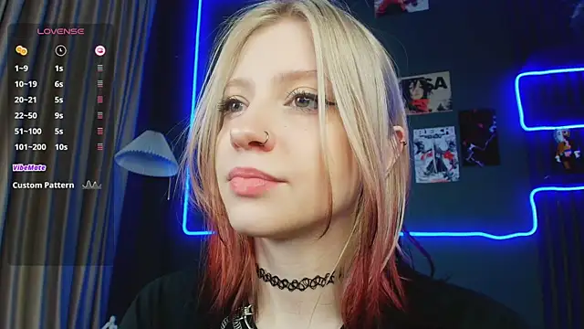 arielabradberry online show from March 26, 4:20 pm