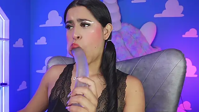 miss   anya online show from January 13, 11:14 am