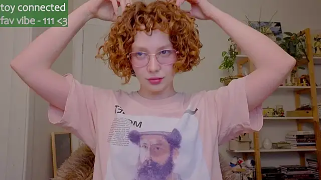 Snapshot of _lightmyfire chatting on October 3, 10:04 pm lightmyfire online show from October 3, 10:04 pm