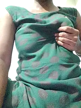 rituporna2004 online show from April 22, 1:41 pm