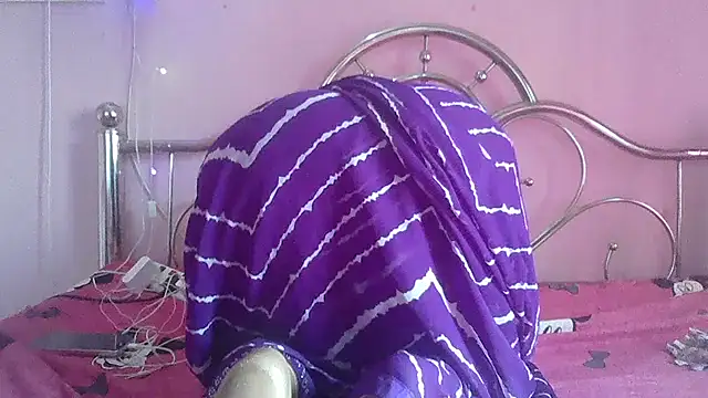 Laal-Pari online show from December 23, 8:07 am