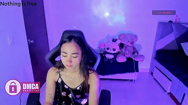 Alana Pherson online show from July 21, 3:18 am