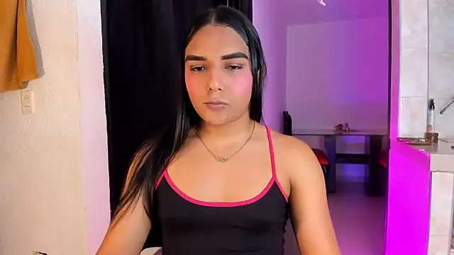 CandyLatinHott online show from July 30, 3:29 am