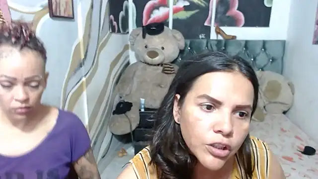 manzanahot9 online show from July 26, 9:11 pm