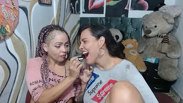 manzanahot9 online show from June 7, 8:48 pm