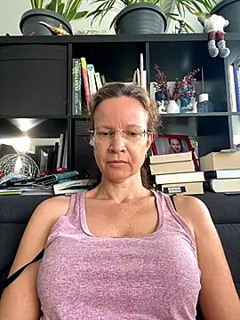 Snapshot of AnnikaRose chatting on September 23, 6:22 am AnnikaRose online show from September 23, 6:22 am