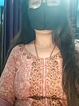 Aishwaryaa 69 online show from November 27, 10:40 am