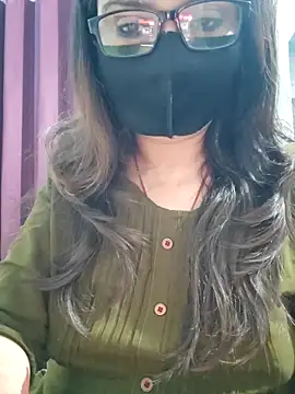 Aishwaryaa 69 online show from April 9, 2:47 am