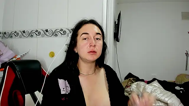 Sweet-Suck69 online show from June 8, 5:08 am