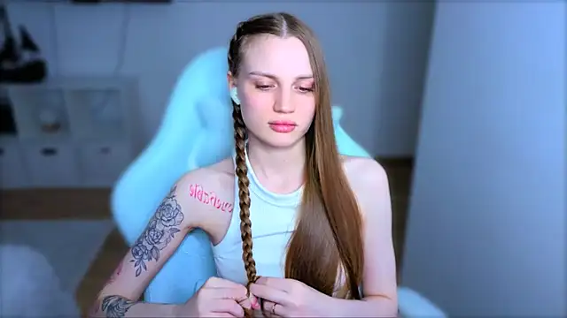 StellaLawless online show from April 14, 8:42 pm