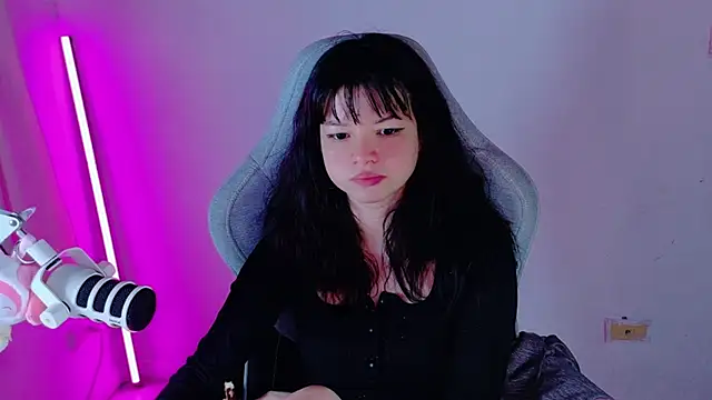 stephybrown online show from February 14, 12:45 am