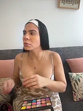 valecruz903 online show from October 27, 4:02 pm