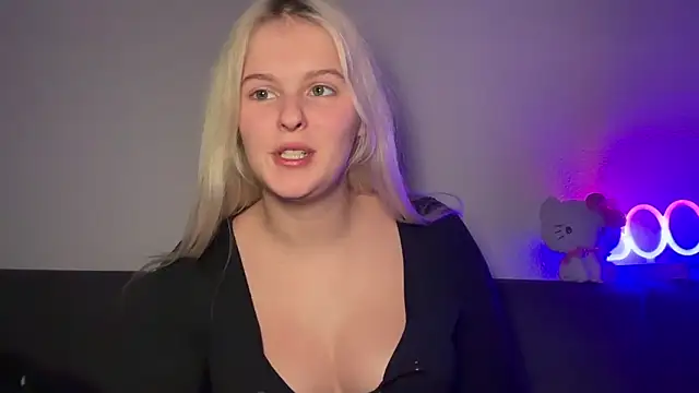 Allylove03 online show from January 7, 5:00 am