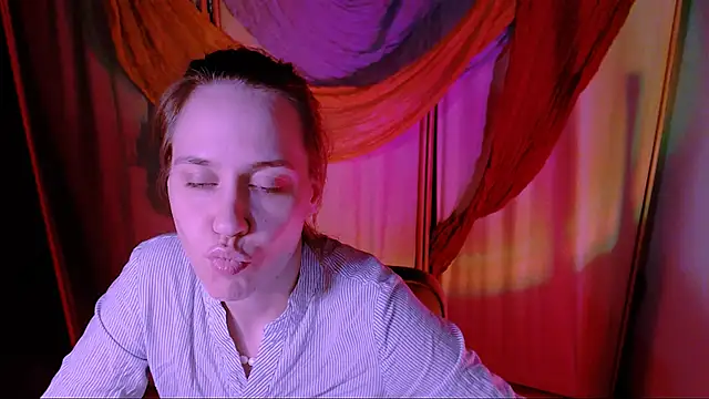 Malinax online show from November 4, 10:59 pm