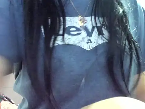 Snapshot of seduction_party chatting on September 20, 11:25 pm seduction party online show from September 20, 11:25 pm