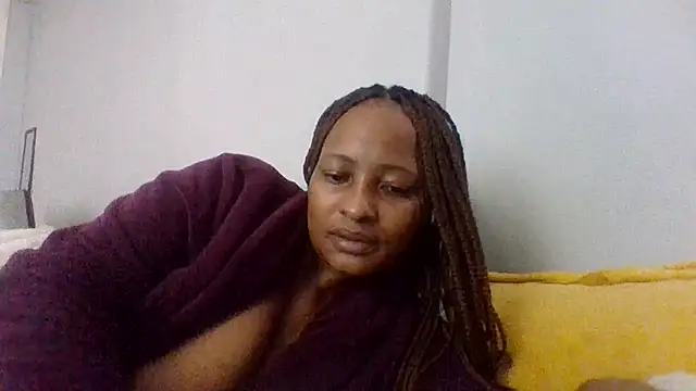 BabeAssXX online show from April 18, 10:07 am