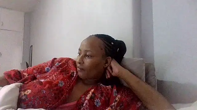 BabeAssXX online show from November 8, 3:06 pm