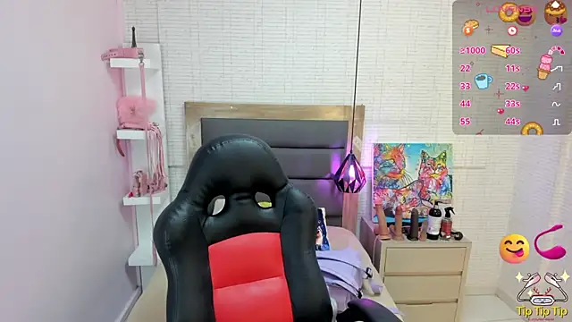 MADISON ROWAN1 online show from December 17, 3:11 am