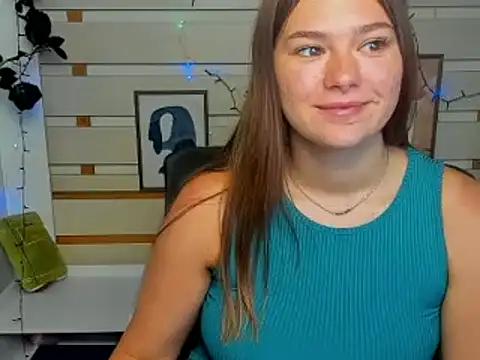 Josephine Kiss online show from June 22, 6:10 am