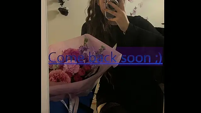 Josephine Kiss online show from July 17, 6:18 am