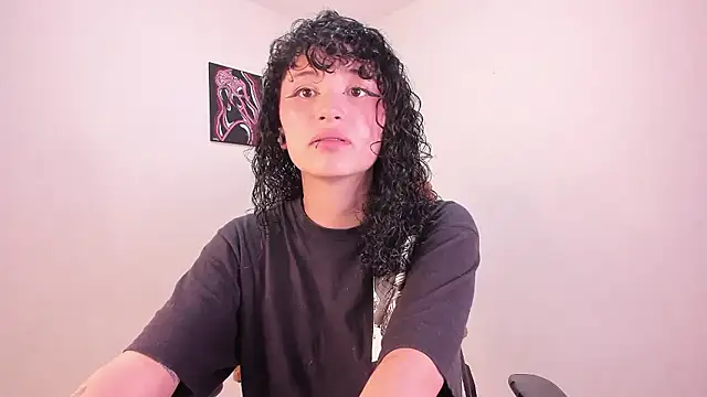 valentina 27 online show from January 10, 11:42 pm