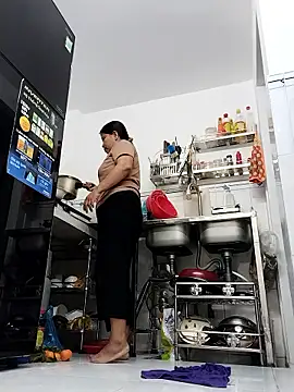 Lanyingxin18 online show from January 13, 2:39 am