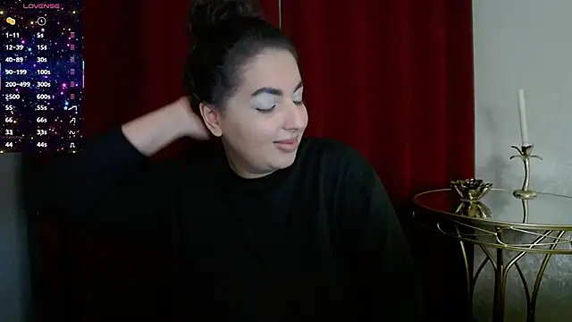 BustyAllyy online show from November 12, 9:02 pm