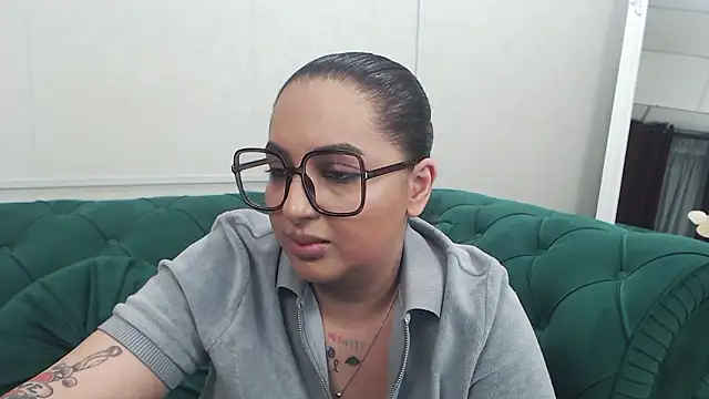 BustyAllyy online show from March 26, 7:48 pm