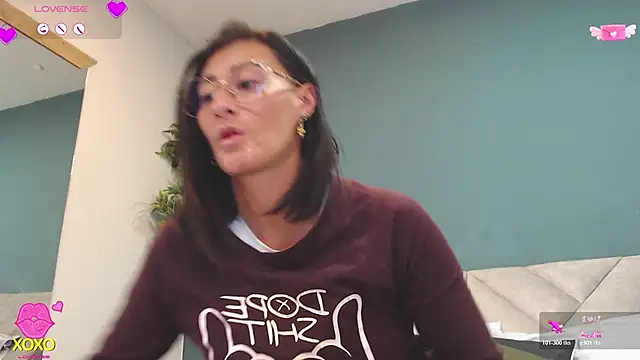 SharisWillian online show from February 20, 4:11 am