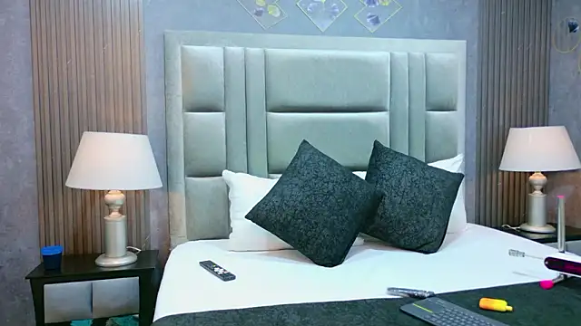 MiaSweeths online show from January 15, 11:38 am