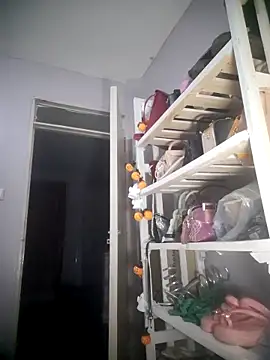 GoddessVee online show from September 24, 3:00 pm