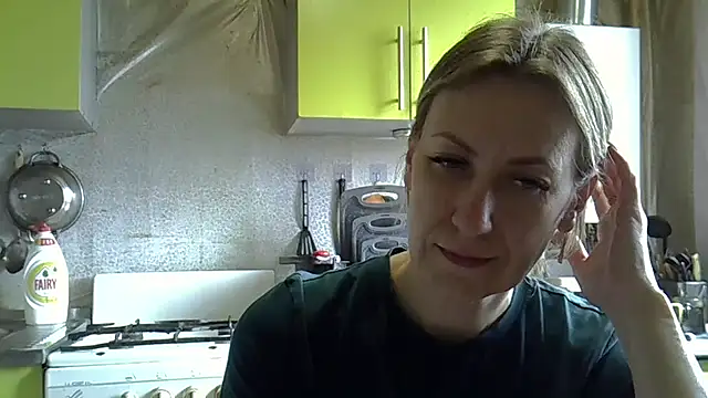 AshleyXHoney online show from April 11, 7:45 am