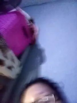 Snapshot of ladygmusic chatting on October 25, 9:43 pm ladygmusic online show from October 25, 9:43 pm