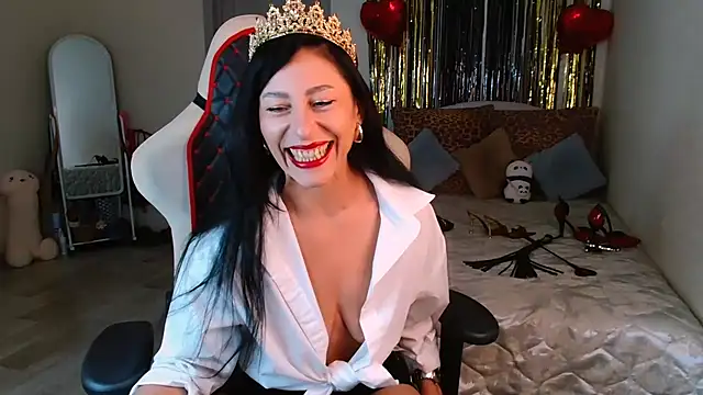 leillaMurrayy online show from July 22, 8:26 am