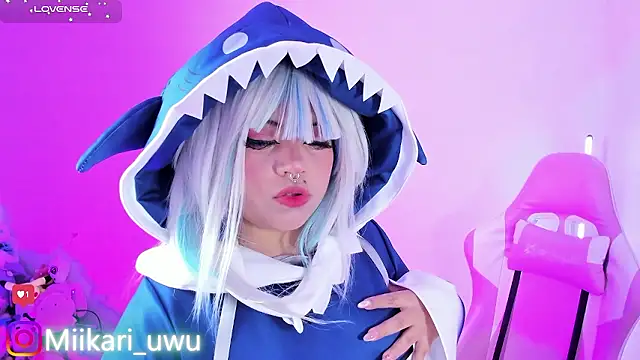 Ahri Elderwood online show from January 13, 5:24 am