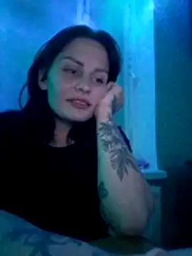 Tracey Izzy online show from December 21, 10:46 pm