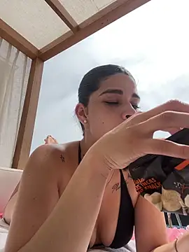 Leah Honey26 online show from February 14, 7:27 pm