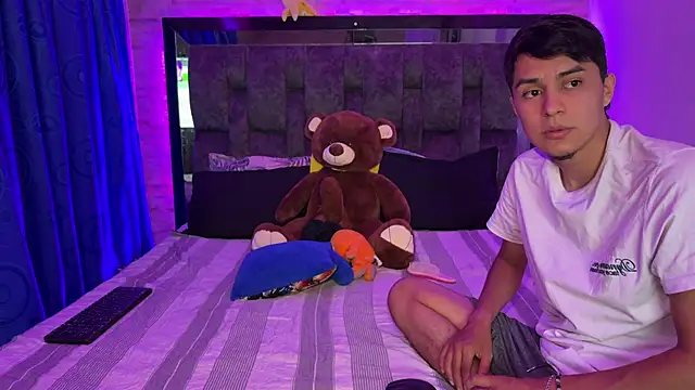 Juva    online show from September 18, 11:25 pm