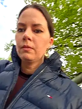 NoraDevot online show from April 21, 4:47 pm