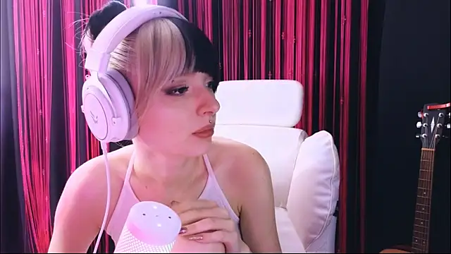 Avi Nile online show from February 1, 4:44 am