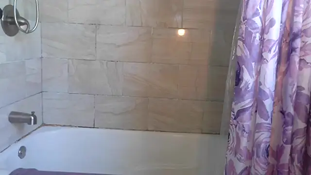 Yumiepussyy online show from July 8, 2:41 pm