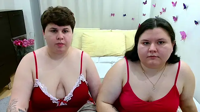 Snapshot of BeckyAndHellen chatting on October 9, 7:07 pm BeckyAndHellen online show from October 9, 7:07 pm
