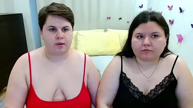 Snapshot of BeckyAndHellen chatting on September 30, 2:01 pm BeckyAndHellen online show from September 30, 2:01 pm