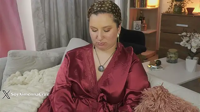 Ximenna Cruz online show from March 17, 7:40 pm