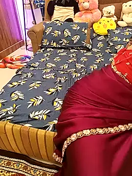 Divya girl online show from June 5, 9:04 am