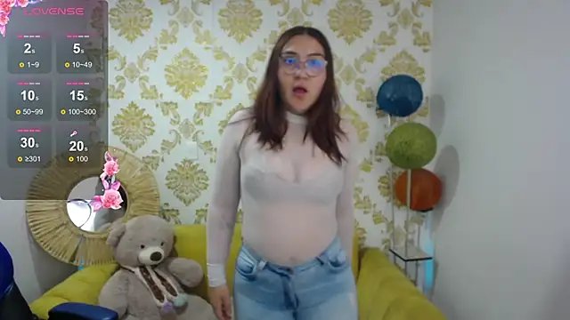 conniejames m online show from March 27, 10:49 am