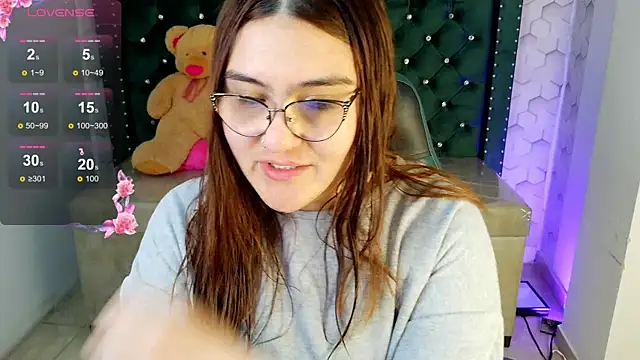 conniejames m online show from June 15, 12:27 pm