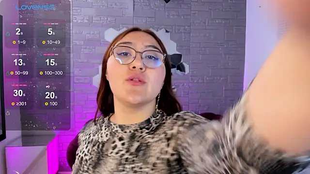 conniejames m online show from March 23, 1:06 pm