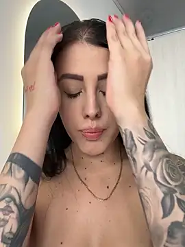 Manelik couper online show from November 11, 8:28 pm