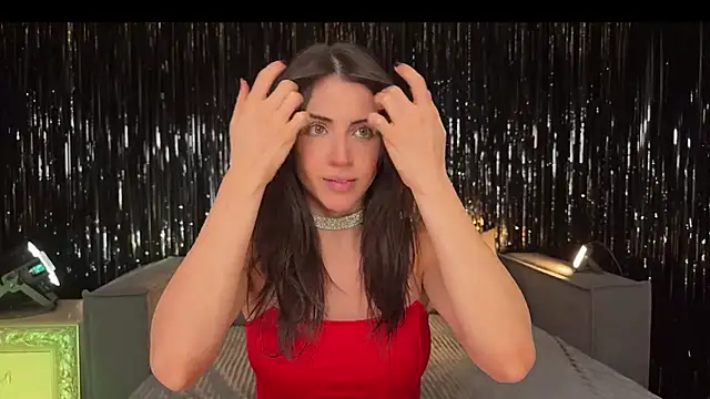 Super Suka online show from January 9, 6:45 pm